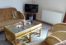 3 - WHG 2 - Wohnzimmer mit Kuechenzeile 3